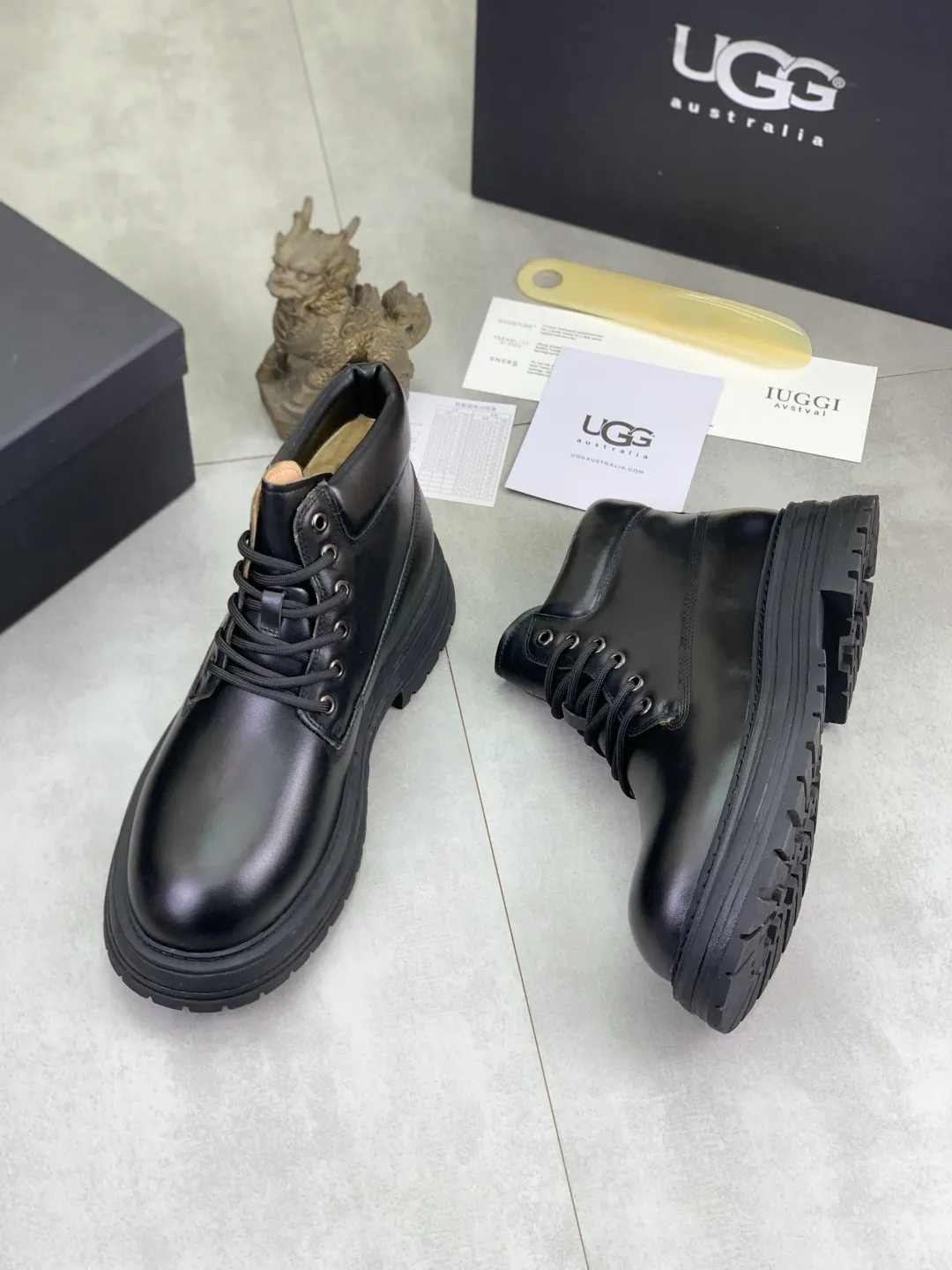 Men's men's shoes 💰P660 New arrival 🆕🆕🆕 IUGGI Men's British retro Martin boots Winter new men's outdoor hiking boots First layer of cowhide on the outside and wool on the inside Comfortable and warm Rubber sole sole Non-slip and firm Trendy and fashionable Casual and versatile Size: 38-44 (45 customized) Color: three colors